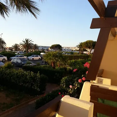 L'escale Port Nature 3 Etoiles Terrasses *