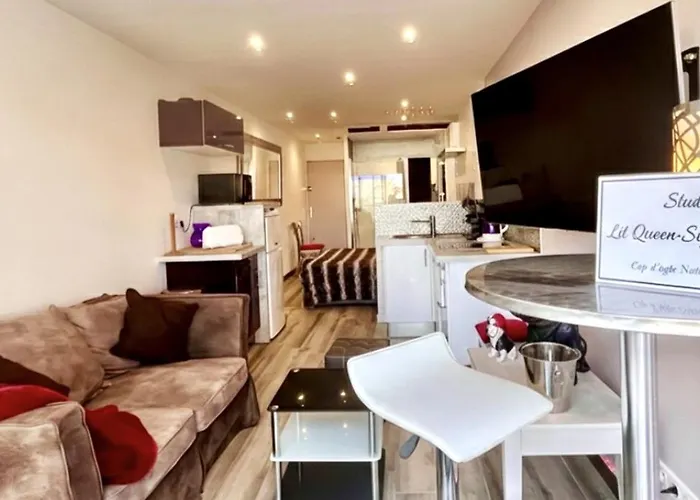 L'escale Port Nature 3 Etoiles Terrasses *