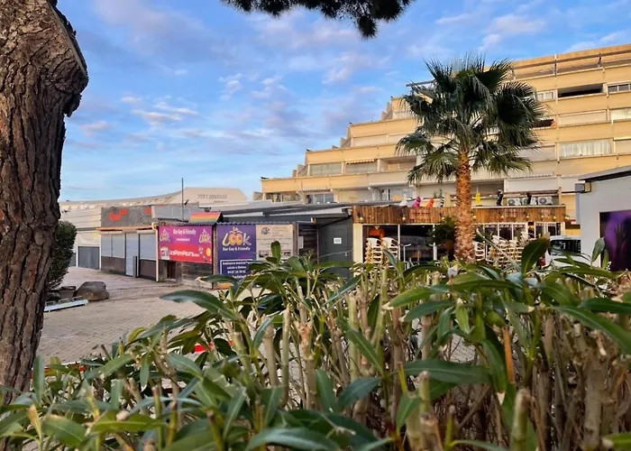 L'escale Port Nature 3 Etoiles Terrasses * Agde