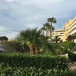 L'escale Port Nature 3 Etoiles Terrasses * אגדה