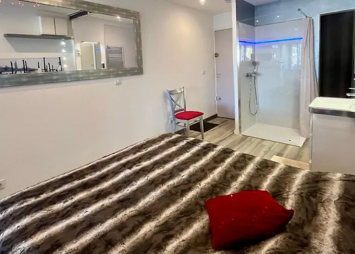 Апартаменты L'escale Port Nature 3 Etoiles Terrasses Агд