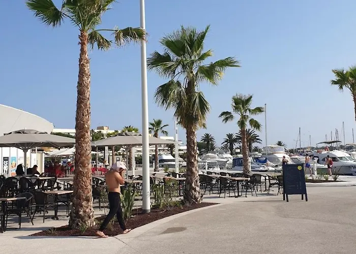L'escale Port Nature 3 Etoiles Terrasses Агд
